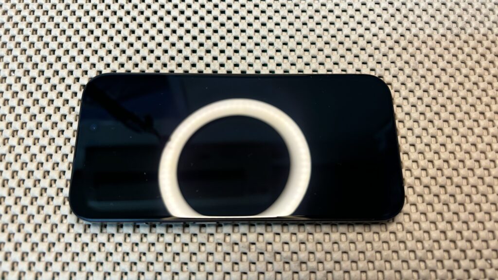 iPhone 15 Pro ガラスコーティング