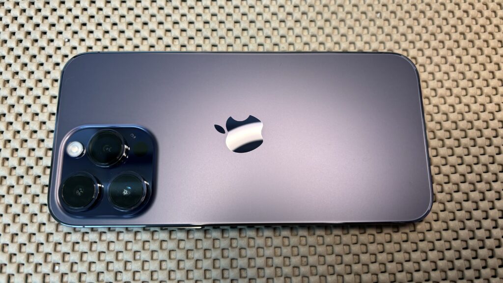 iPhone 14 Pro Max ガラスコーティング後の背面