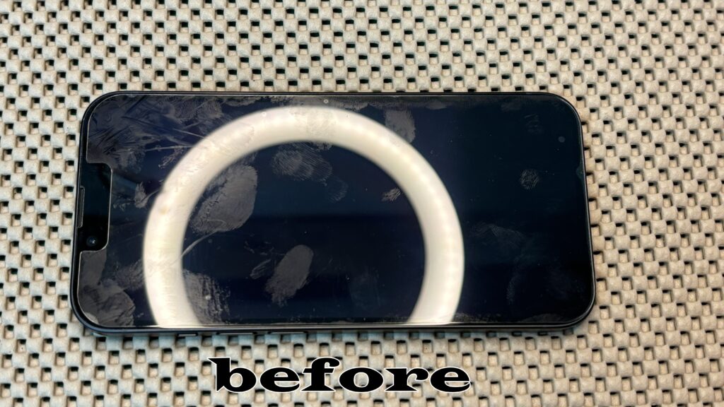 iPhone 14 ガラスコーティング前